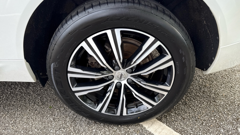 Volvo Xc60 2.0 T6 Recharge PHEV Inscription 5dr AWD Auto Estate